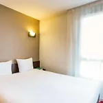 מלון דירות Adagio Access Paris - Porte De Versailles 3*