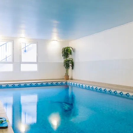 Adagio Access Paris - Porte De Versailles Aparthotel