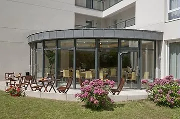Adagio Access Paris - Porte De Versailles Aparthotel Vanves