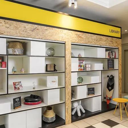Adagio Access Paris - Porte De Versailles 3* Vanves