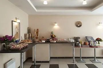 公寓式酒店 巴黎旺夫爱达格公寓式酒店 - 波特德瓦赛利斯 3*