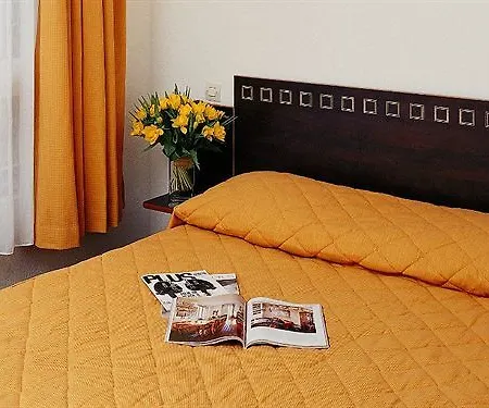 Adagio Access Paris - Porte De Versailles Vanves