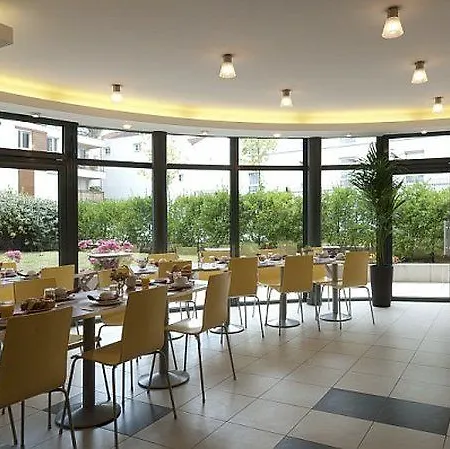 巴黎旺夫爱达格公寓式酒店 - 波特德瓦赛利斯 旺沃