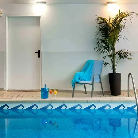 Adagio Access Paris - Porte De Versailles 3* Vanves