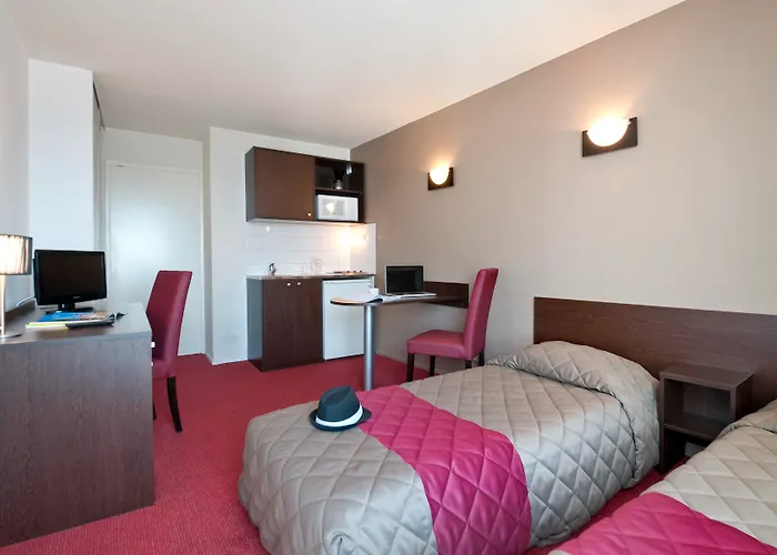 Adagio Access Paris - Porte De Versailles 3*