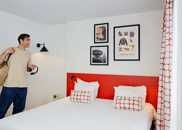 Aparthotel Adagio Access Paris - Porte De Versailles 3*